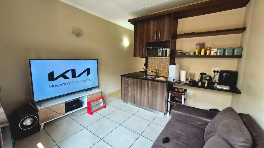 1 Bedroom Property for Sale in Die Bult North West